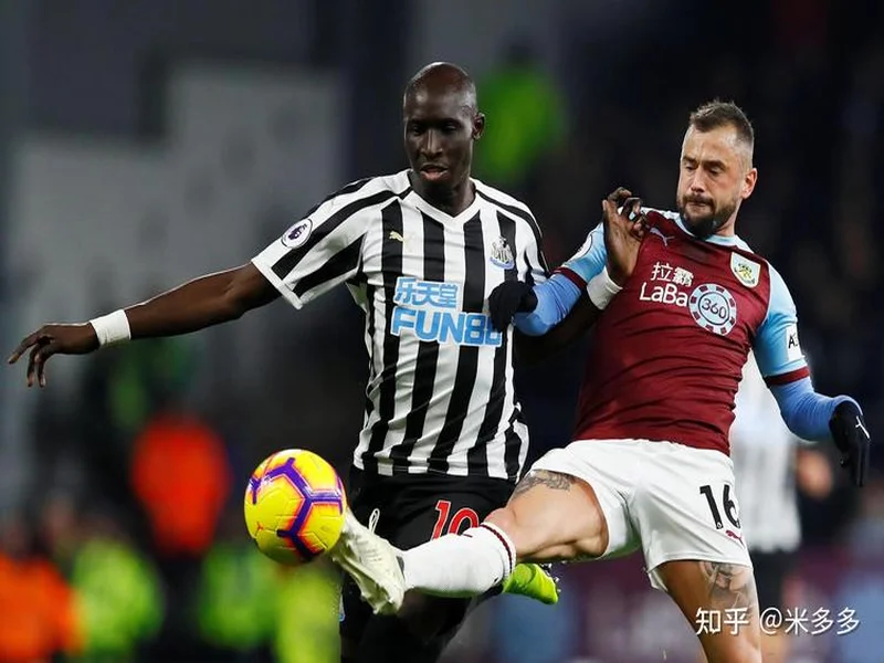 瓜帅不满纽卡第二球：对伯恩茅斯时就发生过了 VAR他们最清楚